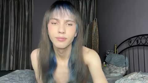 Mark online show from December 14, 4:58 pm