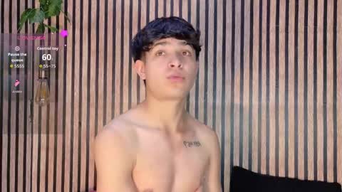 Snapshot of felipe_boy_18 chatting on October 11, 6:06 am felipe_boy_18 online show from October 11, 6:06 am