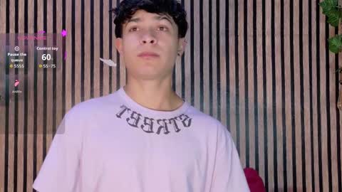 Snapshot of felipe_boy_18 chatting on October 7, 3:10 am felipe_boy_18 online show from October 7, 3:10 am