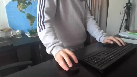 Snapshot of femdomsubby chatting on September 14, 7:10 am femdomsubby online show from September 14, 7:10 am