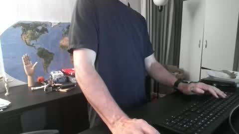 Snapshot of femdomsubby chatting on December 14, 12:23 pm femdomsubby online show from December 14, 12:23 pm