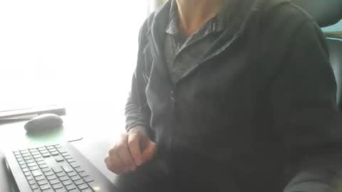 femdomsubby online show from April 1, 11:13 pm