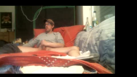 Snapshot of fendermann38 chatting on February 9, 5:19 am Fendermann38 online show from February 9, 5:19 am