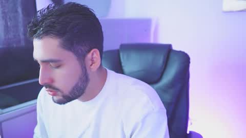 fermaxwellx online show from October 25, 7:48 pm