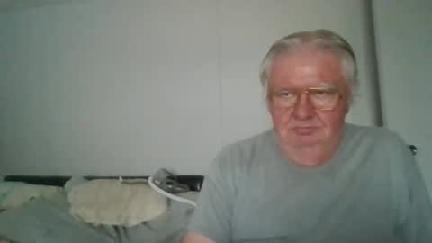 fewxtrapounds985 online show from October 5, 6:01 pm