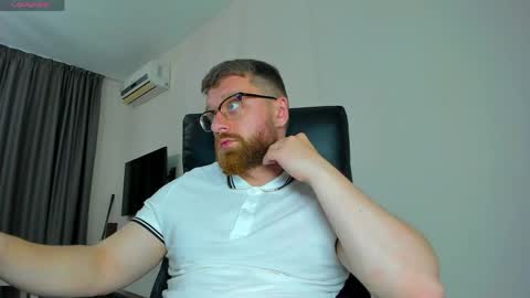 FindomGuyXXX online show from March 26, 7:07 pm