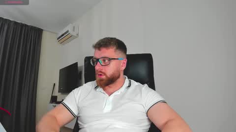 FindomGuyXXX online show from March 5, 11:28 am