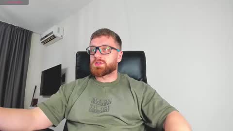 FindomGuyXXX online show from March 11, 3:30 pm