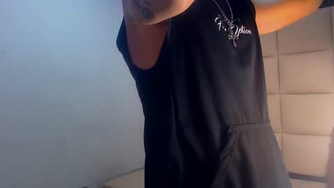 fire_boy69 online show from October 8, 3:38 pm