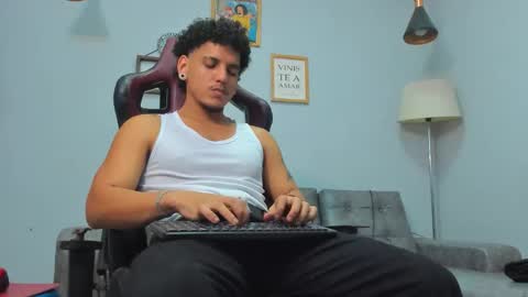 fire_boy69 online show from January 7, 4:23 pm