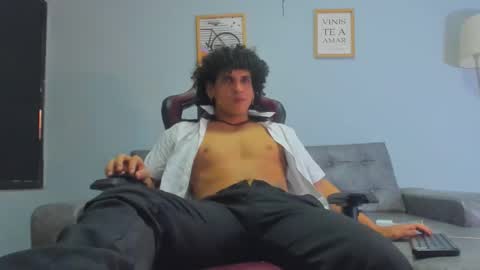 fire_boy69 online show from September 9, 10:08 pm