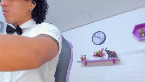 fire_boy69 online show from October 31, 5:05 pm