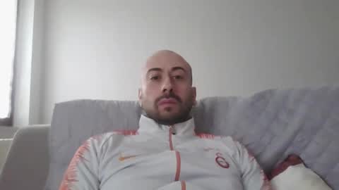 Snapshot of fisarmonico chatting on February 1, 1:51 pm fisarmonico online show from February 1, 1:51 pm