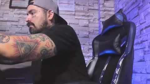 Snapshot of fisherrman666 chatting on September 23, 12:43 am fisherrman666 online show from September 23, 12:43 am