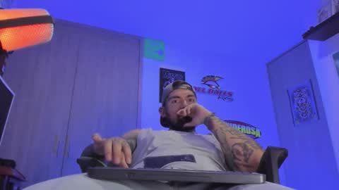 fisherrman666 online show from November 20, 3:17 am