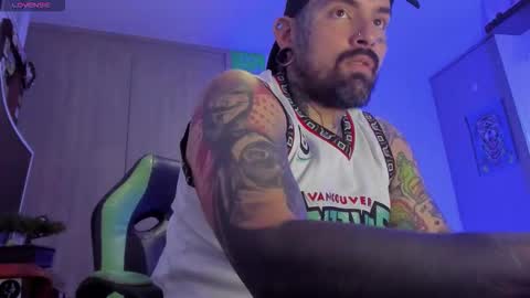 Snapshot of fisherrman666 chatting on October 17, 12:47 am fisherrman666 online show from October 17, 12:47 am