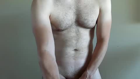 Snapshot of fithubby80 chatting on October 13, 3:40 pm fithubby80 online show from October 13, 3:40 pm