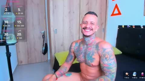 Elias Valencia online show from November 2, 3:27 pm