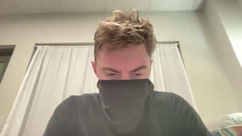 Snapshot of fittfucker chatting on September 13, 4:24 am fittfucker online show from September 13, 4:24 am