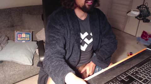 fizz6572 online show from January 1, 10:35 pm