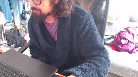 fizz6572 online show from March 12, 10:59 am