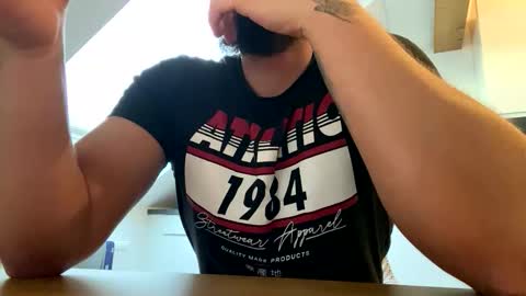 flashi1990 online show from November 2, 3:49 pm