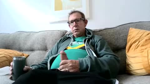 Flickrbrite online show from December 17, 5:15 pm