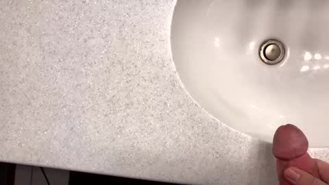 Snapshot of flowaley chatting on December 6, 8:18 pm flowaley online show from December 6, 8:18 pm