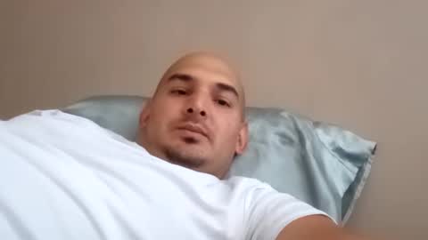 Frank online show from February 25, 9:13 pm