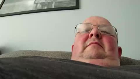 focusfuker online show from April 22, 1:05 pm