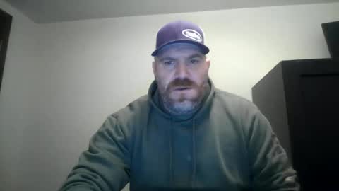 footballtroyg online show from February 22, 6:48 am