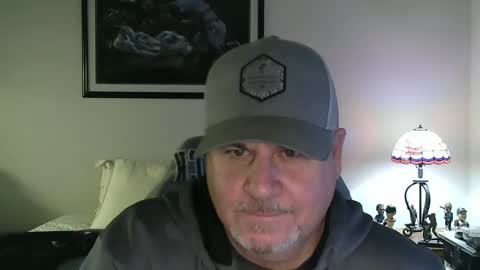 Snapshot of foreplayman22 chatting on January 31, 1:01 am foreplayman22 online show from January 31, 1:01 am