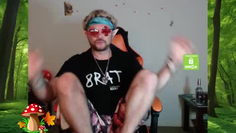 forest brat online show from February 8, 10:39 am