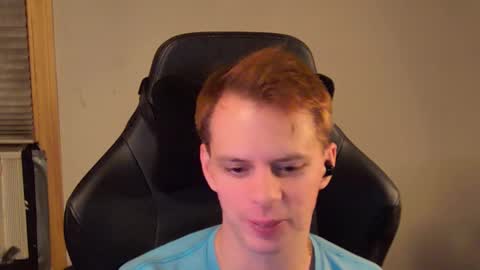 forever_broken online show from December 22, 6:39 am