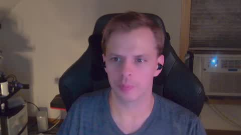 forever_broken online show from October 3, 5:01 am