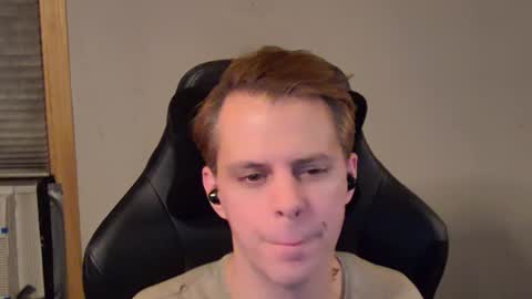 forever_broken online show from January 15, 4:25 am