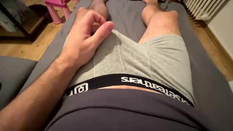 Snapshot of fosilnik chatting on January 3, 9:05 pm fosilnik online show from January 3, 9:05 pm