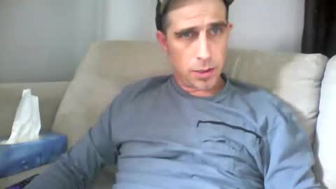 fouraide42 online show from March 9, 3:05 pm