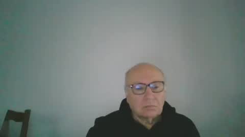 Snapshot of fra94 chatting on December 19, 2:02 pm fra94 online show from December 19, 2:02 pm