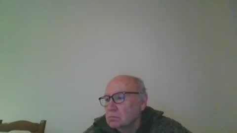 Snapshot of fra94 chatting on February 17, 10:58 pm fra94 online show from February 17, 10:58 pm