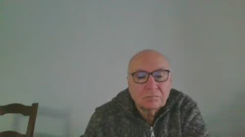 Snapshot of fra94 chatting on January 13, 1:49 pm fra94 online show from January 13, 1:49 pm