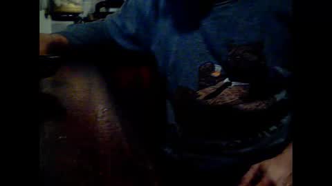 Snapshot of fra__71 chatting on February 23, 2:35 am fra  71 online show from February 23, 2:35 am