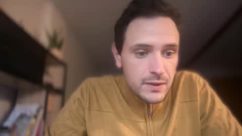 fraisetagada359 online show from October 29, 7:33 am