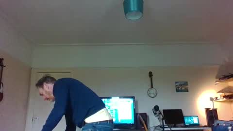 francis dilf online show from December 5, 12:44 pm