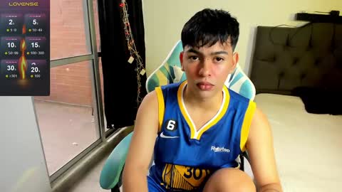 frank online show from December 3, 9:23 pm