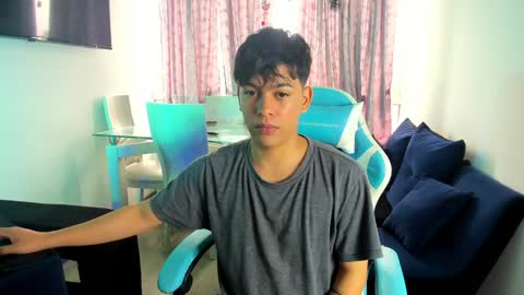 frank online show from February 3, 8:46 pm