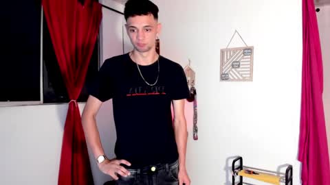 Franco taylor online show from May 4, 1:40 am