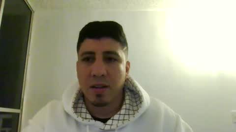 Snapshot of francodelacruz chatting on October 25, 2:57 am Francum online show from October 25, 2:57 am