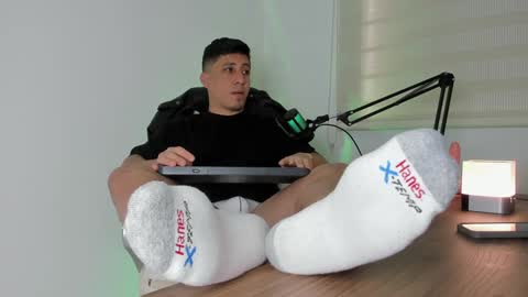 Snapshot of francodelacruz chatting on January 20, 12:49 pm Francum online show from January 20, 12:49 pm