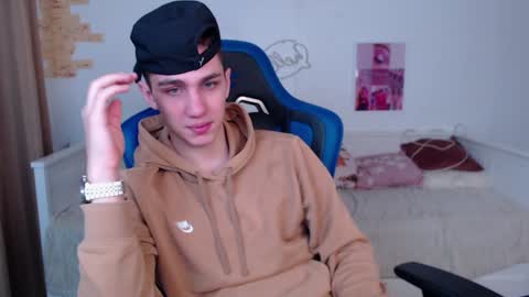 Frank online show from January 5, 5:20 am